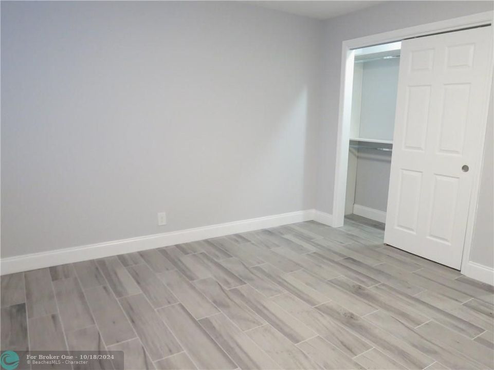 For Sale: $279,000 (2 beds, 2 baths, 1180 Square Feet)