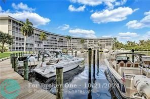 For Sale: $399,000 (2 beds, 2 baths, 1255 Square Feet)