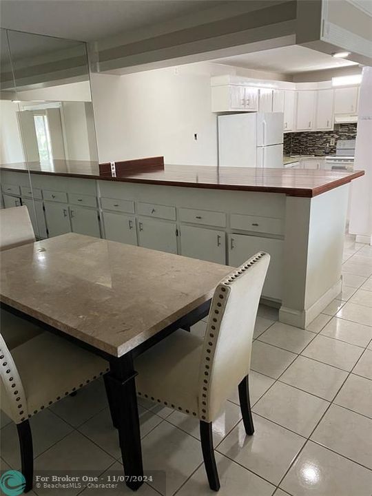 En Venta: $259,000 (3 camas, 2 baños, 1468 Pies cuadrados)