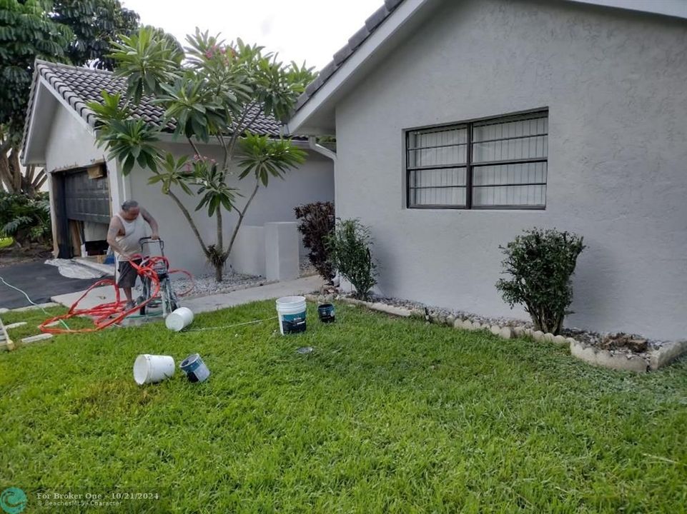 For Sale: $450,000 (3 beds, 2 baths, 1451 Square Feet)