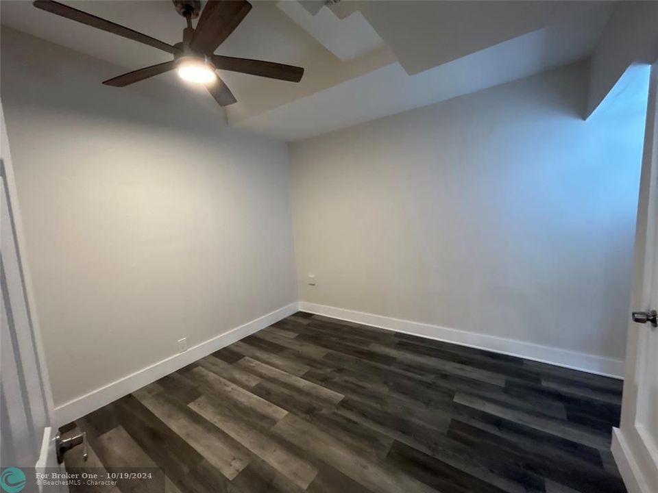 For Rent: $2,200 (2 beds, 1 baths, 3997 Square Feet)