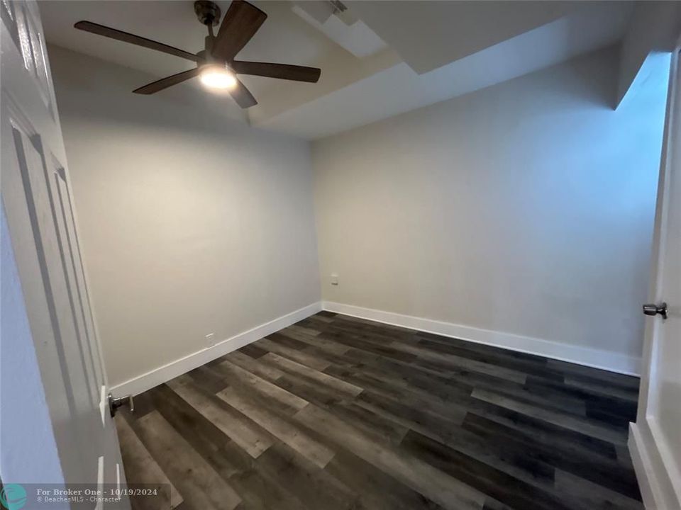 For Rent: $2,200 (2 beds, 1 baths, 3997 Square Feet)