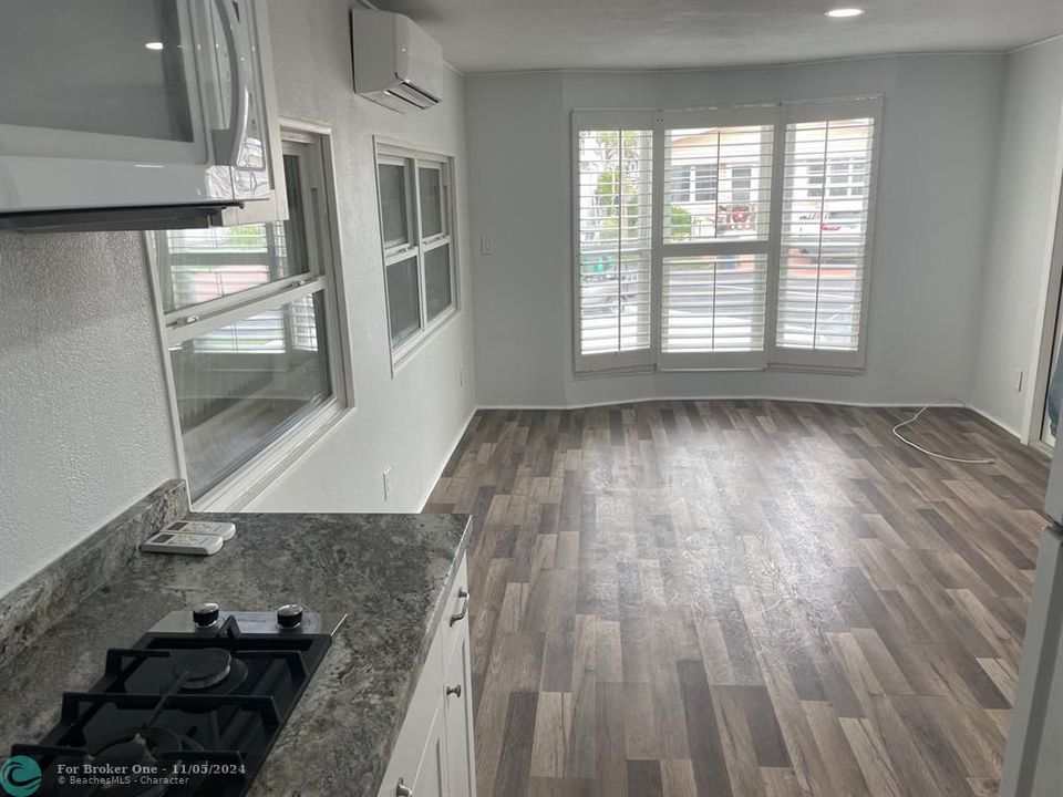 For Rent: $2,050 (1 beds, 1 baths, 0 Square Feet)