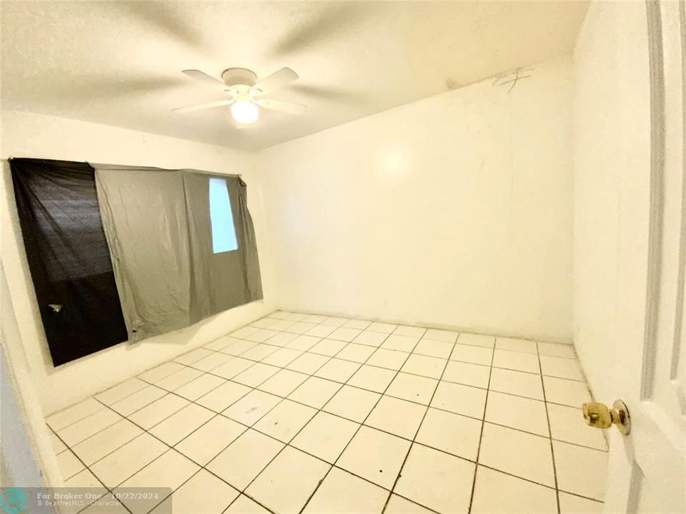 For Sale: $2,600 (2 beds, 2 baths, 1237 Square Feet)