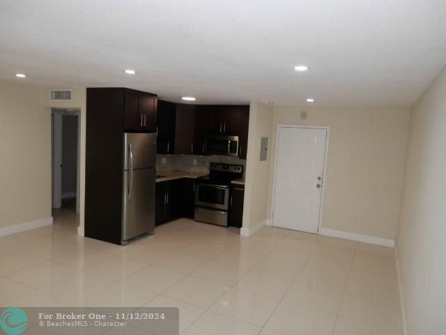 For Rent: $1,800 (1 beds, 1 baths, 0 Square Feet)