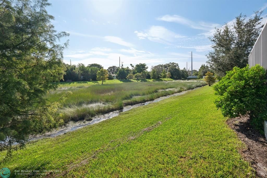 For Sale: $469,900 (3 beds, 2 baths, 1877 Square Feet)