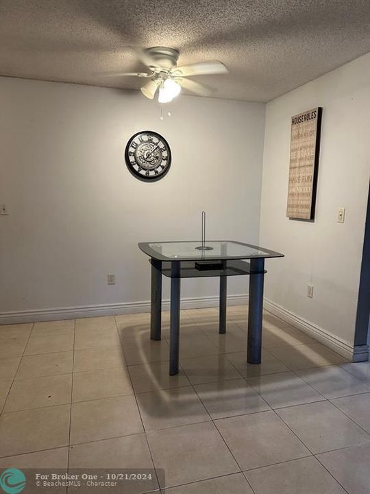 For Sale: $140,000 (2 beds, 2 baths, 1085 Square Feet)