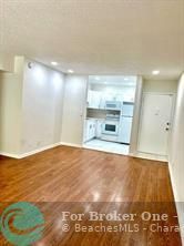 For Rent: $2,000 (2 beds, 2 baths, 847 Square Feet)