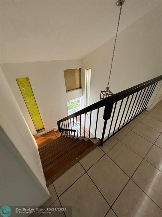 En Venta: $250,000 (3 camas, 2 baños, 1080 Pies cuadrados)