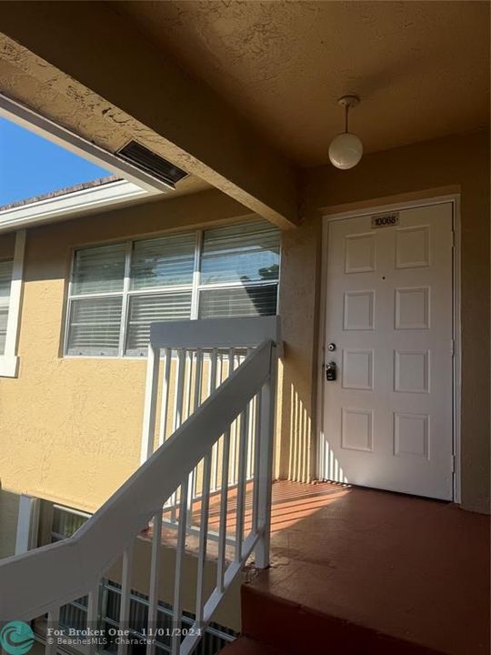 For Rent: $2,000 (2 beds, 2 baths, 768 Square Feet)