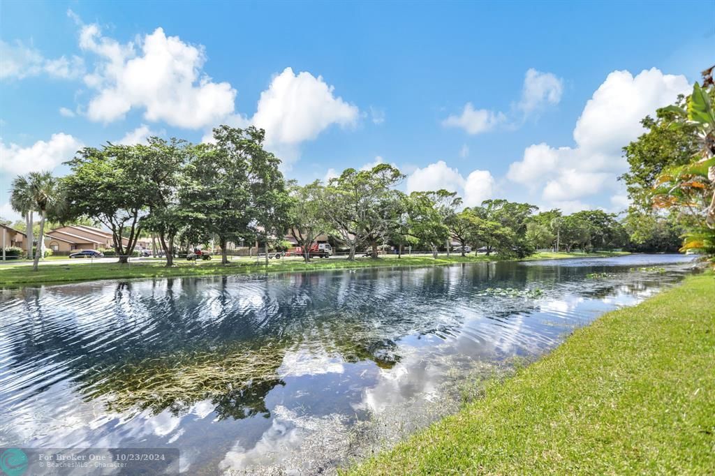 For Sale: $580,000 (3 beds, 2 baths, 1662 Square Feet)