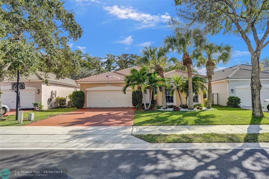 For Sale: $659,000 (3 beds, 2 baths, 1822 Square Feet)