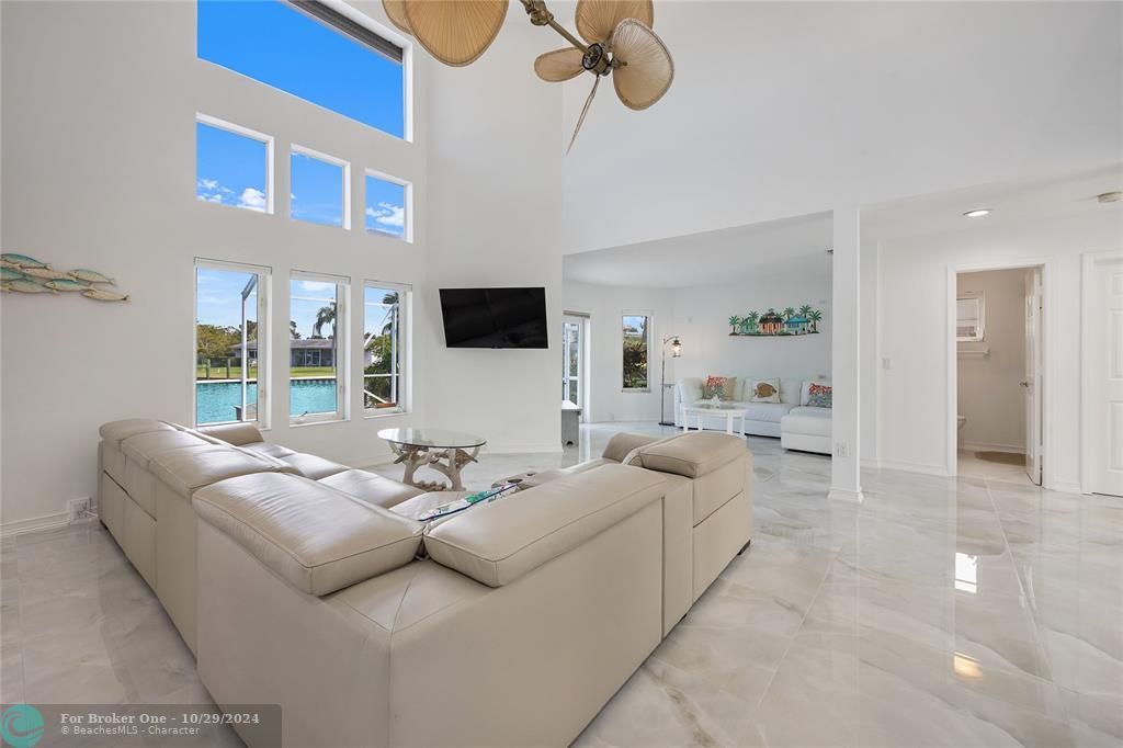 For Sale: $1,649,000 (4 beds, 3 baths, 3117 Square Feet)