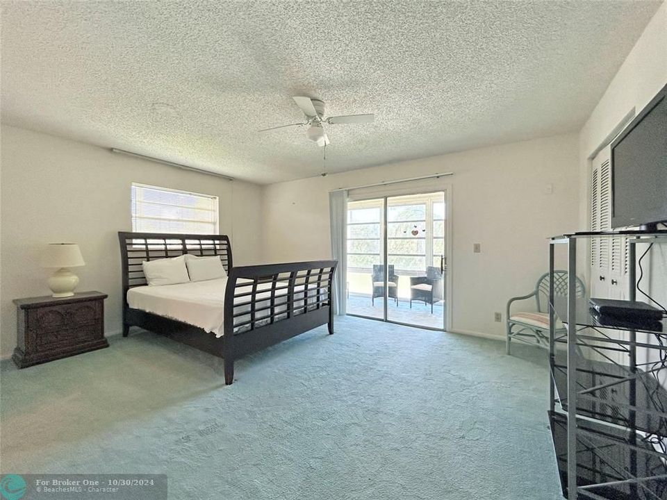 For Sale: $108,000 (1 beds, 1 baths, 750 Square Feet)