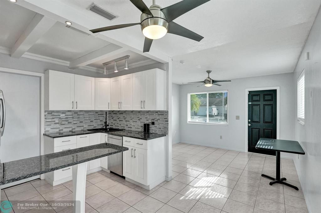 For Sale: $525,000 (4 beds, 2 baths, 1722 Square Feet)