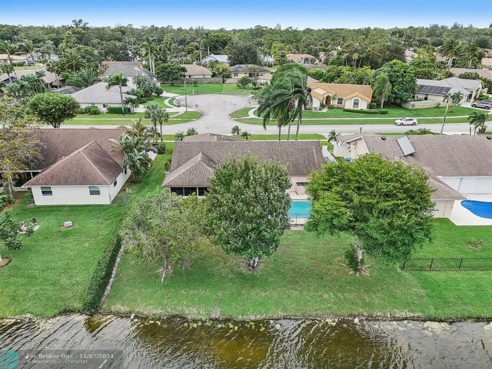 For Sale: $615,000 (3 beds, 2 baths, 1820 Square Feet)