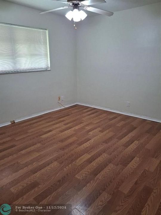 For Rent: $1,550 (1 beds, 1 baths, 590 Square Feet)