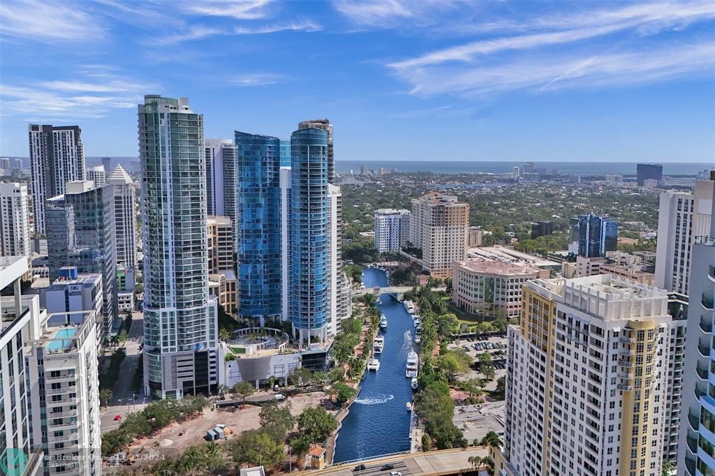 For Sale: $2,350,000 (3 beds, 2 baths, 3223 Square Feet)