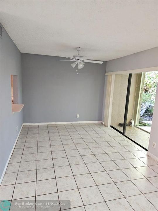 For Rent: $2,300 (2 beds, 2 baths, 1198 Square Feet)