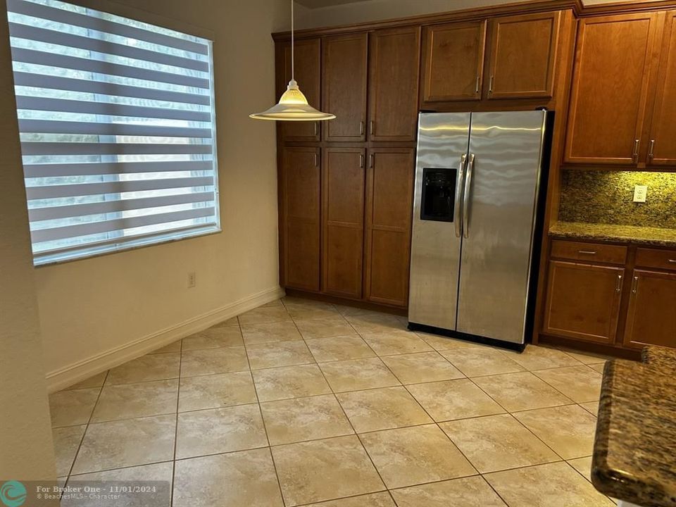 For Rent: $4,500 (4 beds, 3 baths, 2334 Square Feet)