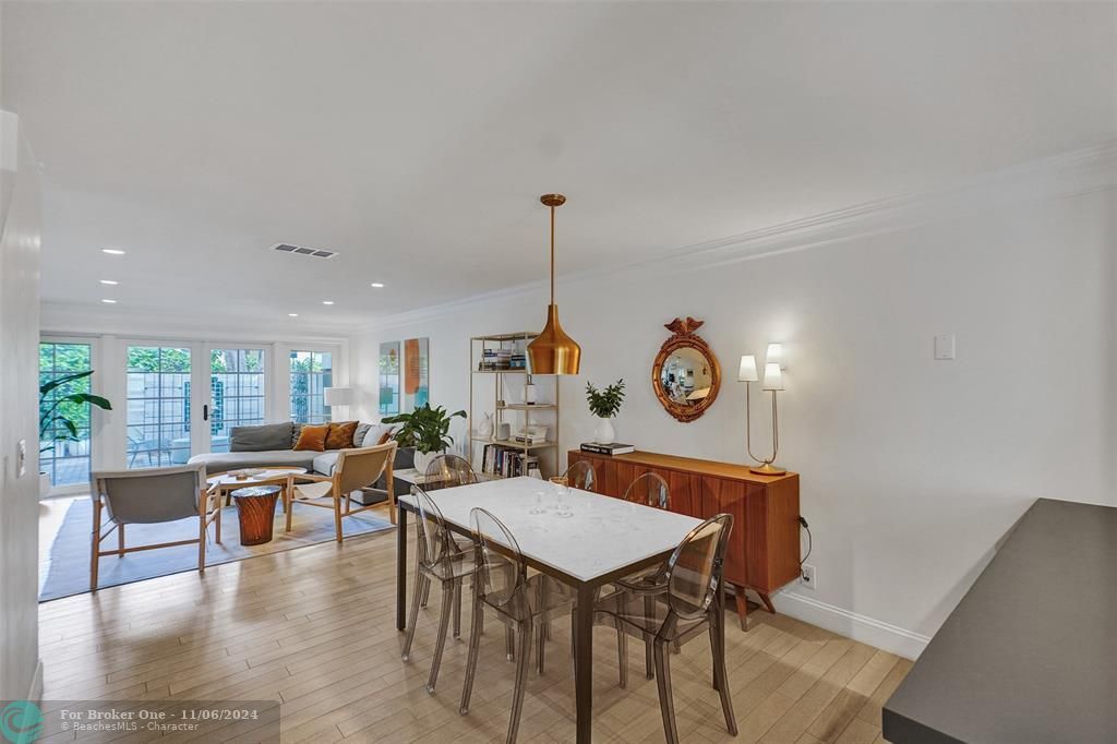 For Sale: $899,900 (2 beds, 2 baths, 1430 Square Feet)