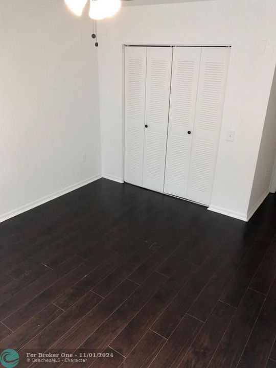 For Rent: $1,750 (1 beds, 1 baths, 793 Square Feet)