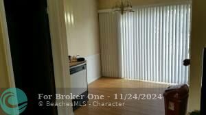 For Rent: $2,650 (3 beds, 2 baths, 1084 Square Feet)