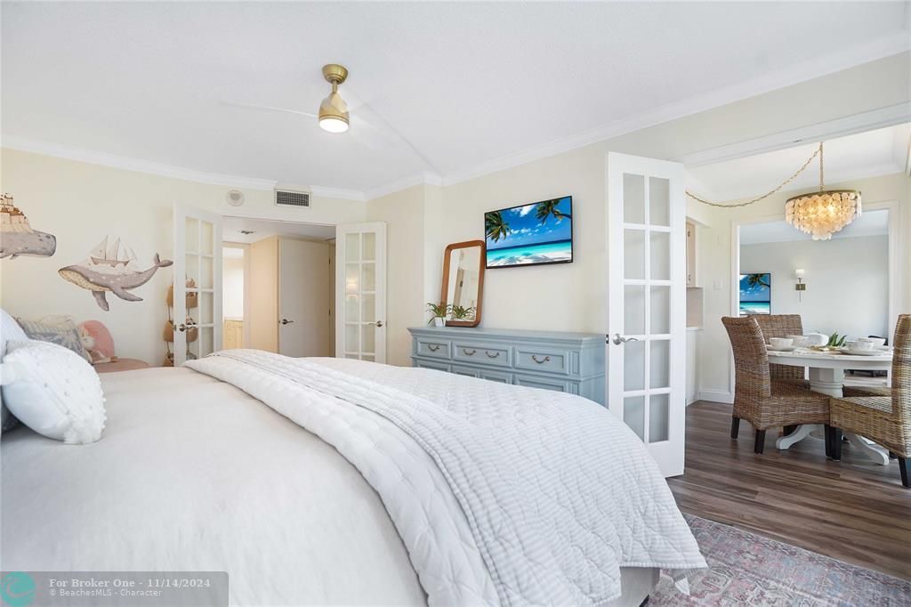 For Sale: $615,000 (1 beds, 1 baths, 1265 Square Feet)