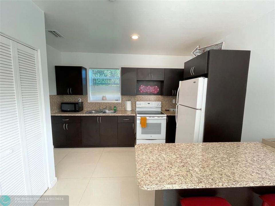 For Rent: $2,599 (2 beds, 2 baths, 0 Square Feet)