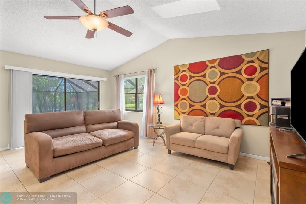 For Sale: $750,000 (4 beds, 2 baths, 2171 Square Feet)