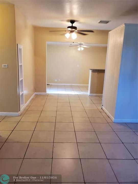 For Rent: $2,500 (2 beds, 1 baths, 950 Square Feet)