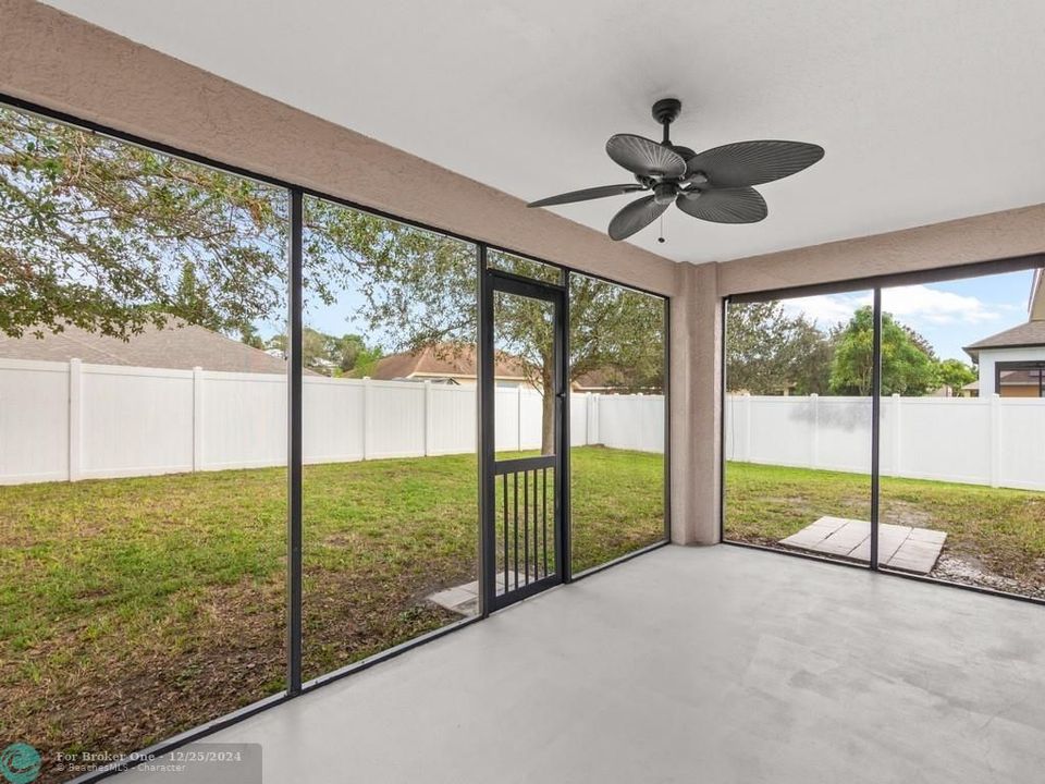 Active With Contract: $449,900 (4 beds, 2 baths, 2078 Square Feet)