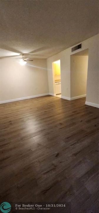 For Rent: $1,600 (2 beds, 1 baths, 0 Square Feet)