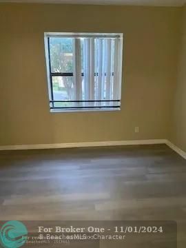 For Rent: $2,500 (2 beds, 2 baths, 1321 Square Feet)