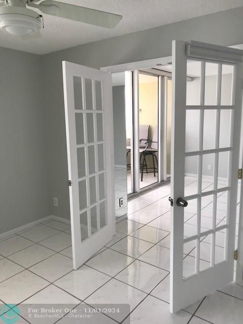 For Rent: $2,850 (2 beds, 2 baths, 970 Square Feet)