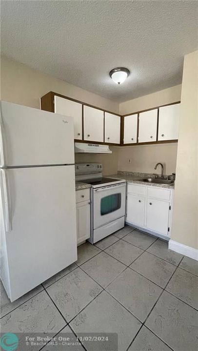 For Rent: $1,500 (1 beds, 1 baths, 600 Square Feet)