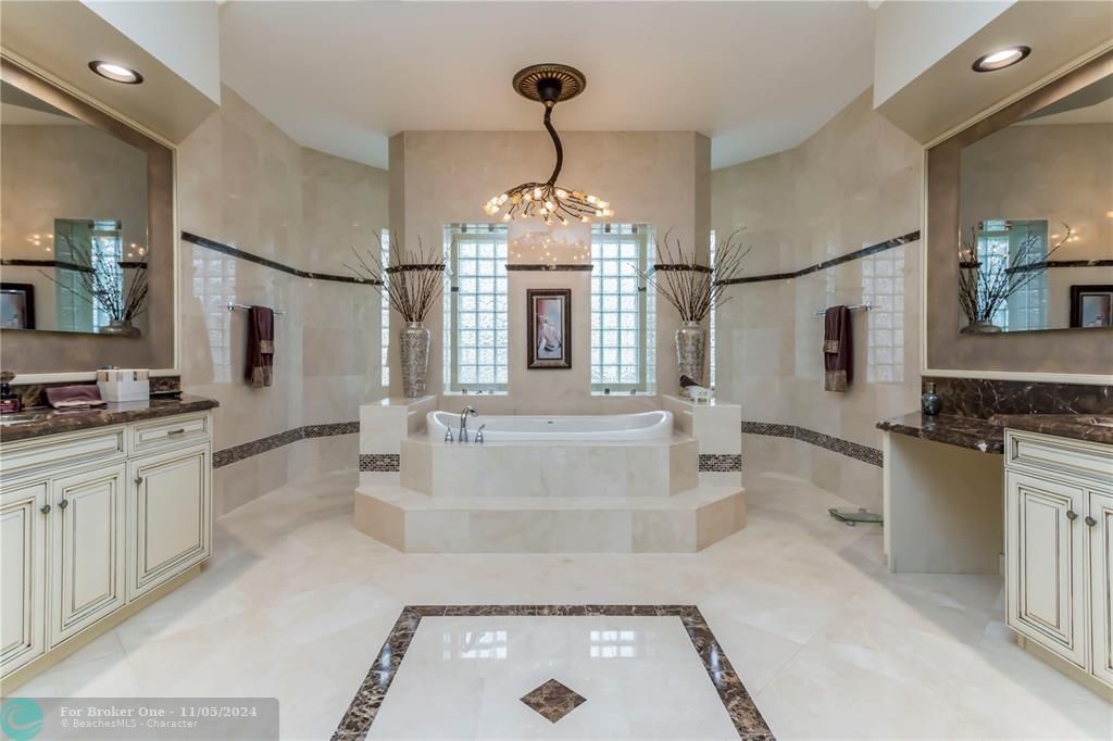 For Sale: $2,500,000 (6 beds, 4 baths, 4225 Square Feet)