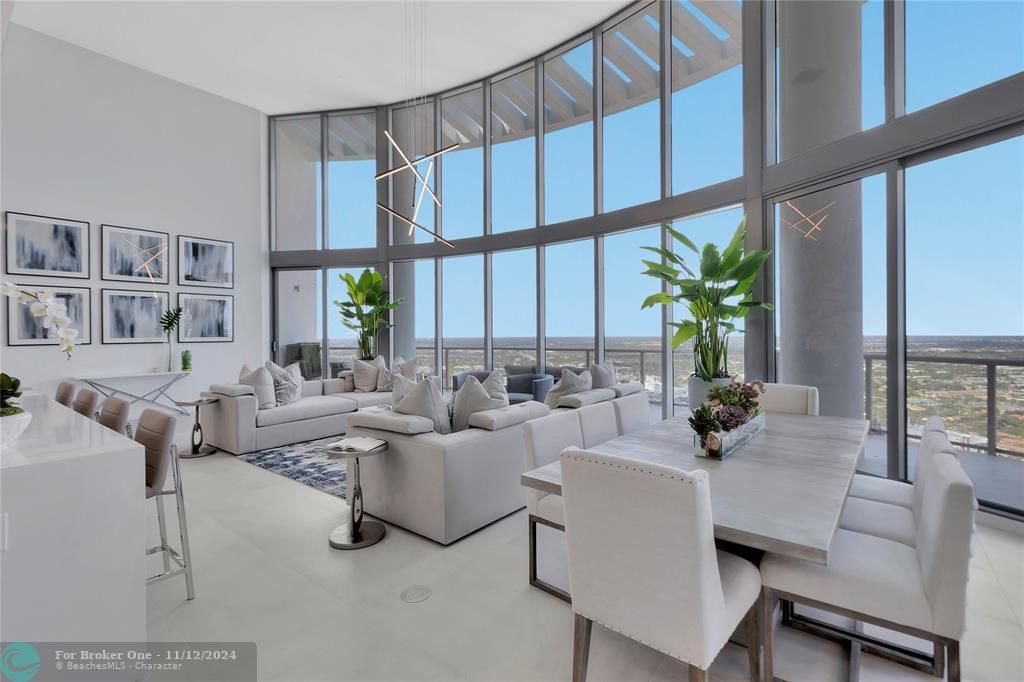 For Sale: $9,995,000 (5 beds, 5 baths, 5281 Square Feet)