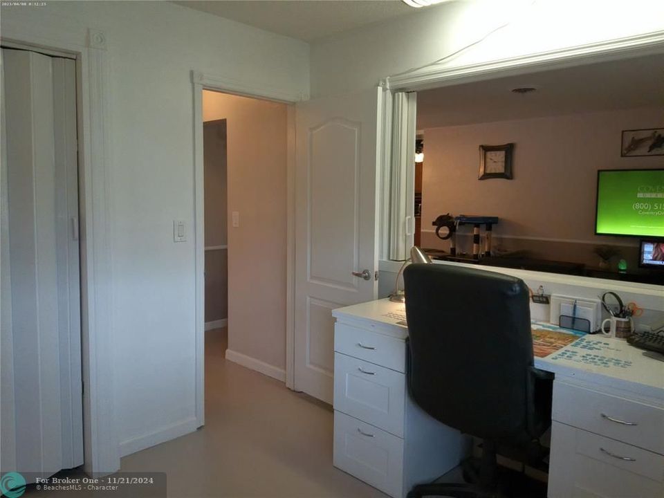 For Sale: $404,560 (2 beds, 2 baths, 1418 Square Feet)