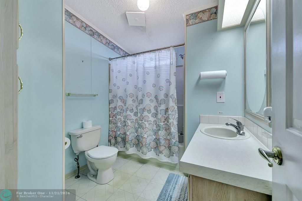 For Sale: $65,000 (3 beds, 2 baths, 1870 Square Feet)