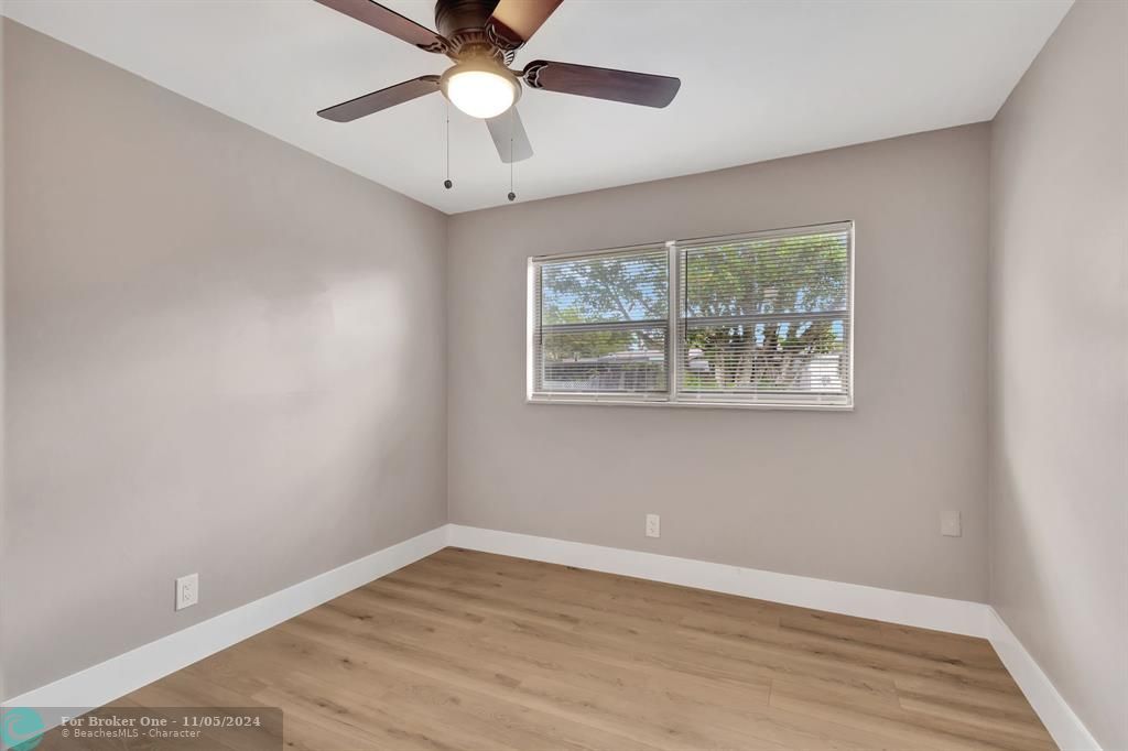 For Sale: $400,000 (3 beds, 2 baths, 1187 Square Feet)