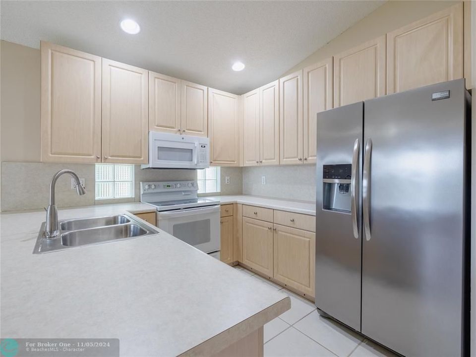 For Sale: $549,000 (3 beds, 2 baths, 1510 Square Feet)