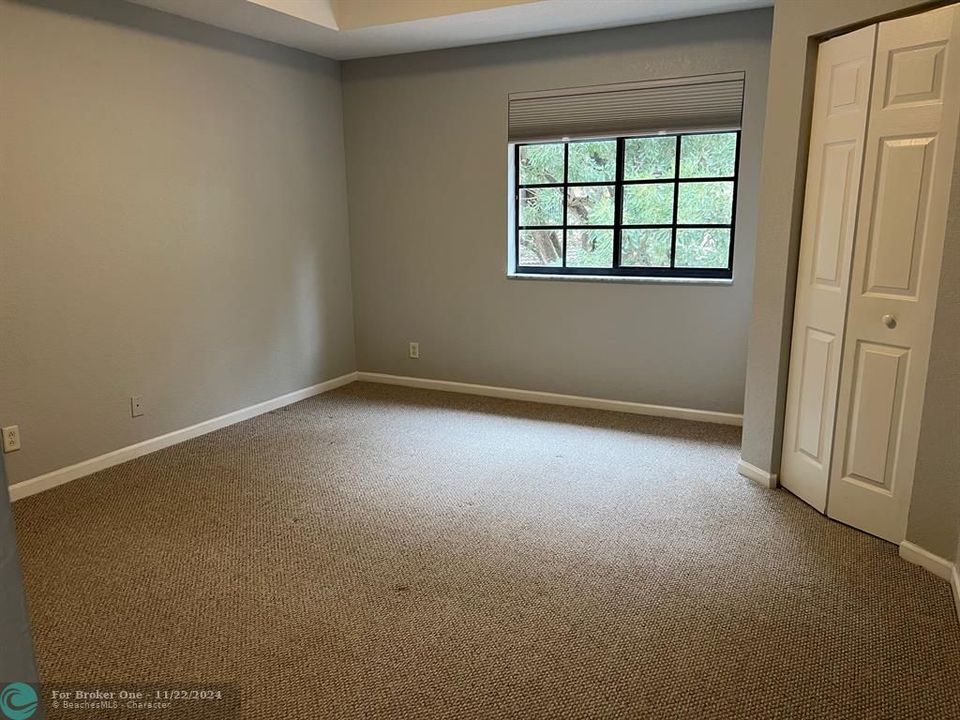 For Rent: $2,800 (2 beds, 2 baths, 1155 Square Feet)