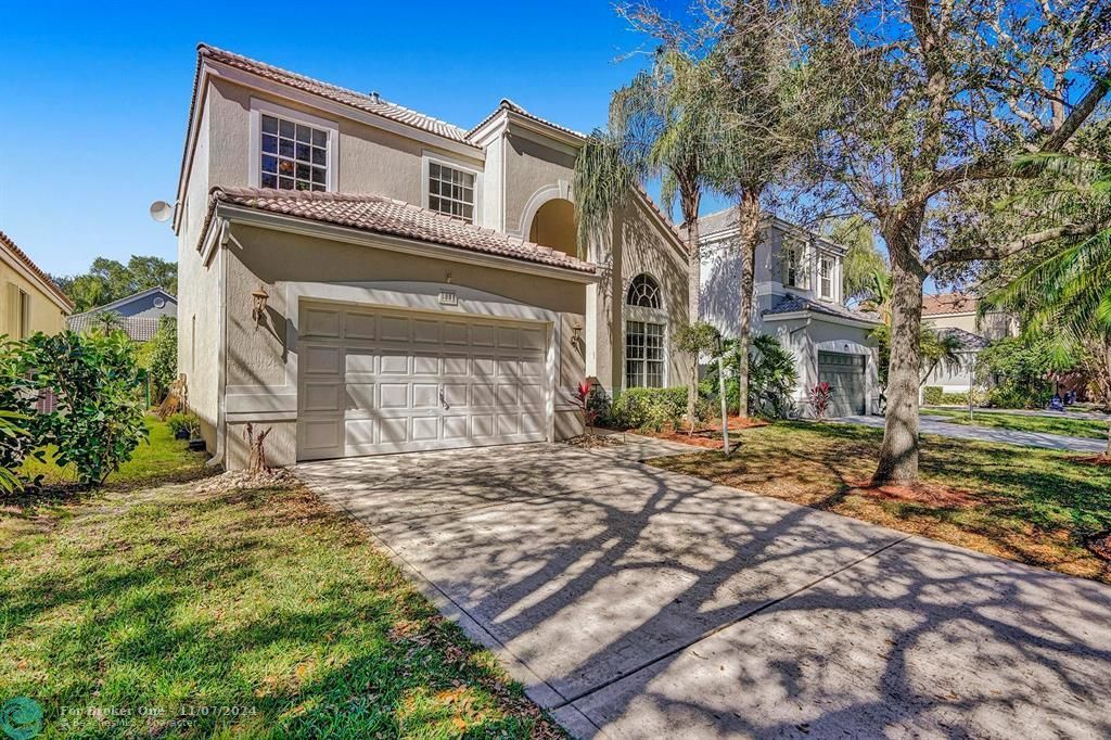 For Sale: $869,900 (4 beds, 2 baths, 2690 Square Feet)