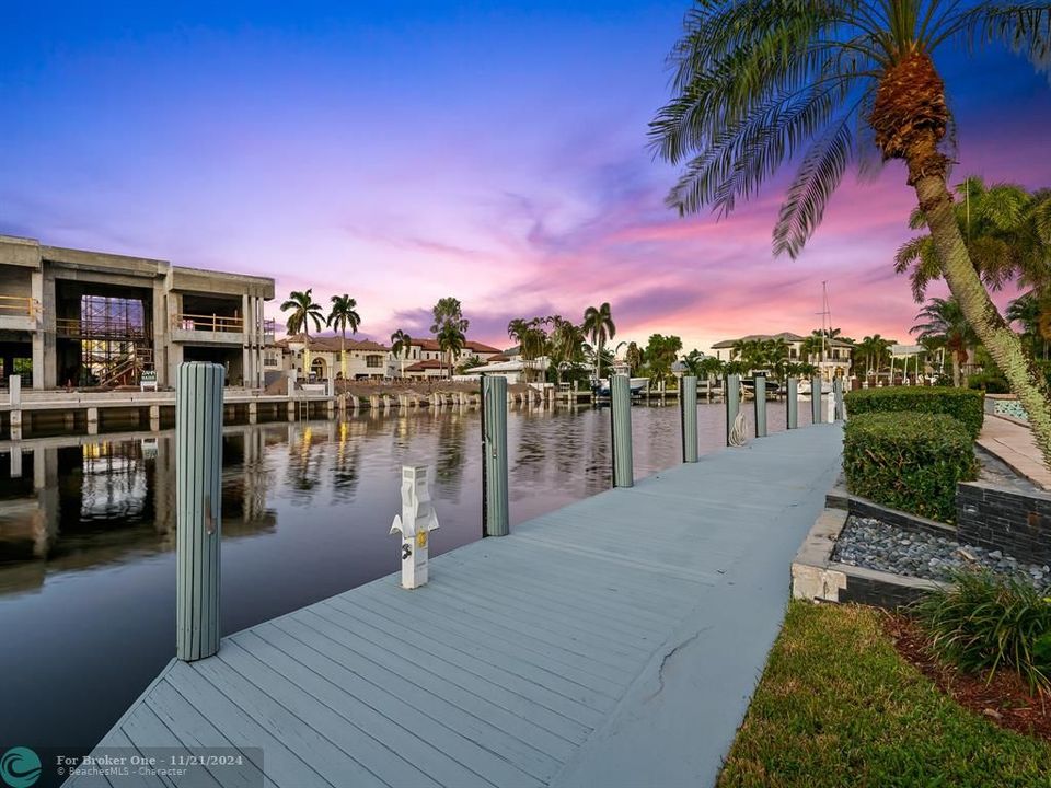 For Sale: $3,000,000 (4 beds, 3 baths, 3477 Square Feet)