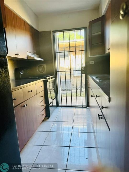 En Venta: $2,000 (2 camas, 1 baños, 2138 Pies cuadrados)