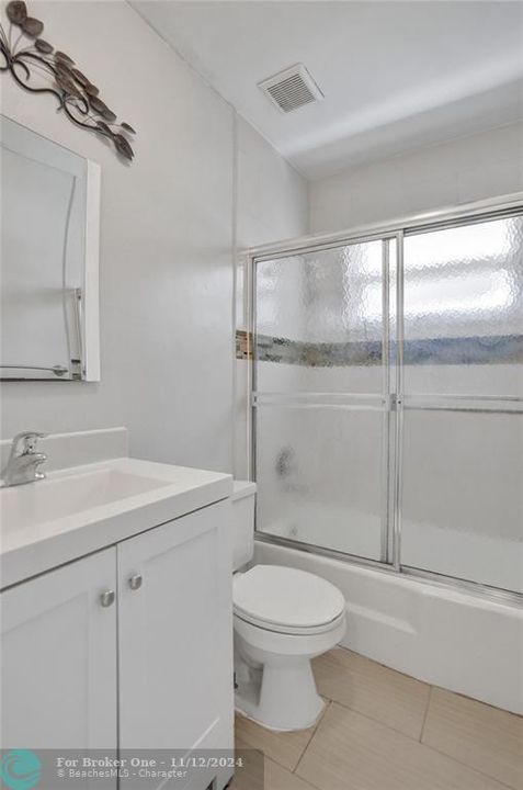 For Sale: $2,500 (2 beds, 1 baths, 1726 Square Feet)