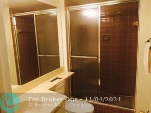 For Rent: $2,300 (2 beds, 2 baths, 937 Square Feet)