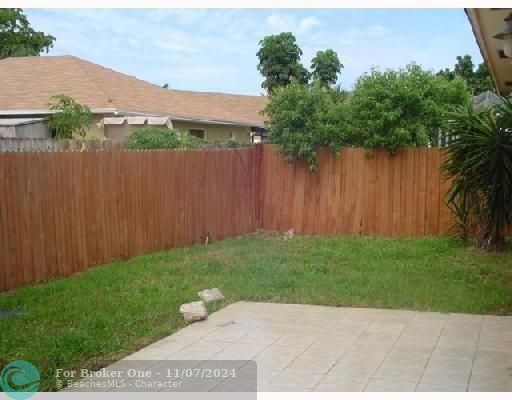 For Rent: $2,850 (3 beds, 2 baths, 1439 Square Feet)