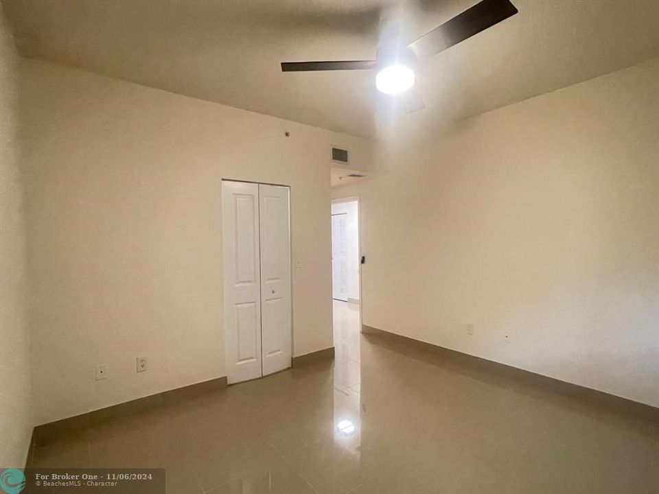 For Rent: $2,900 (3 beds, 2 baths, 1315 Square Feet)